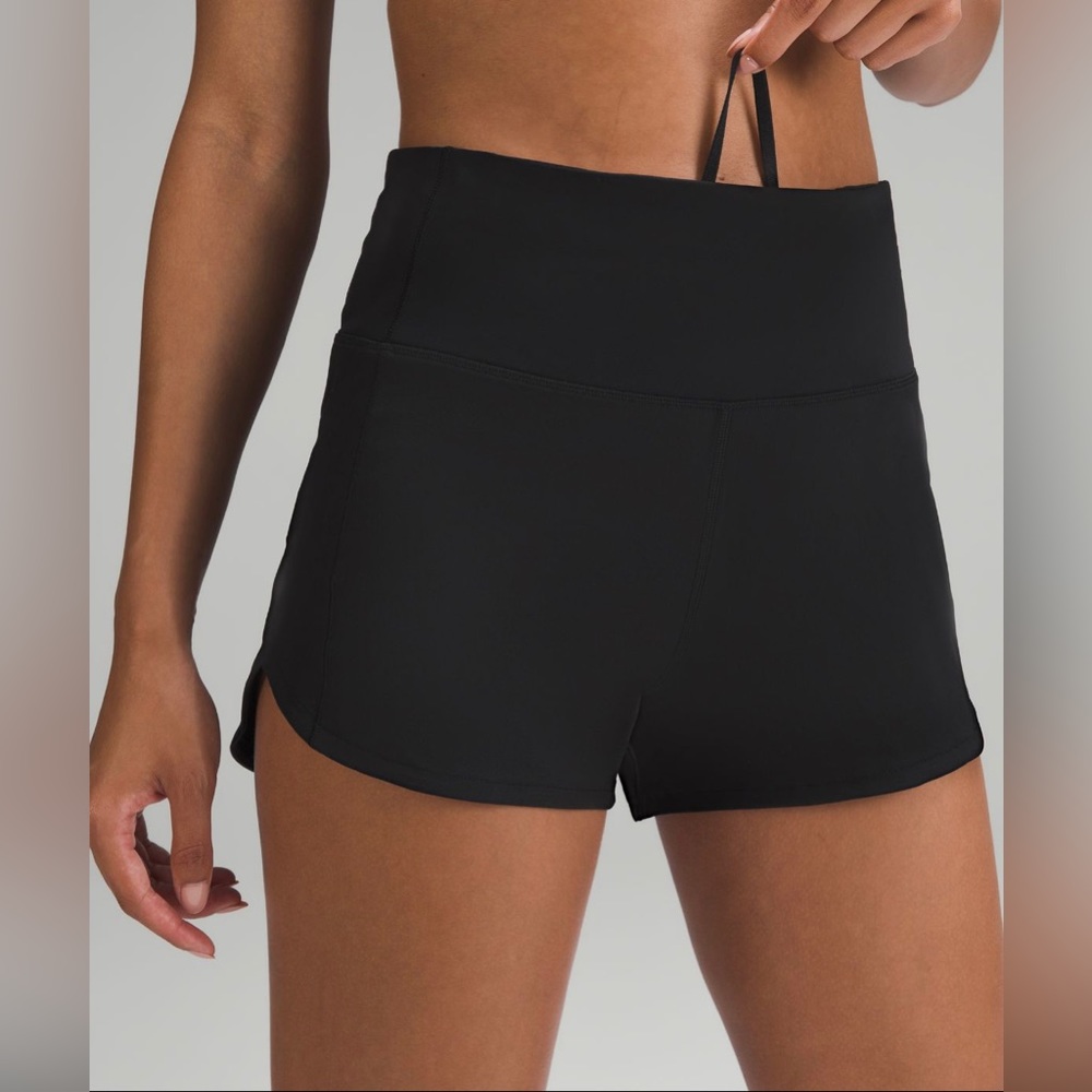 Black Lululemon speed up shorts